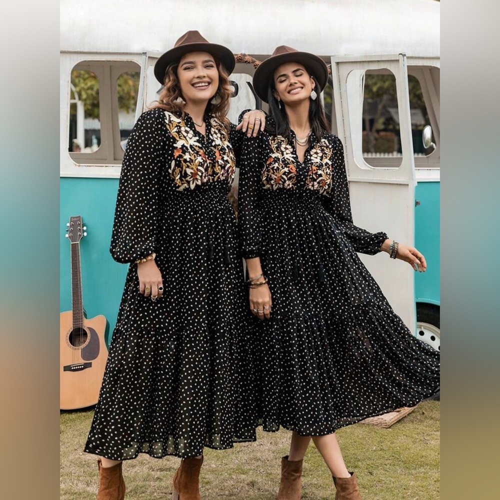 Floral Embroidered Long Sleeve Dress - Picture 9 of 12